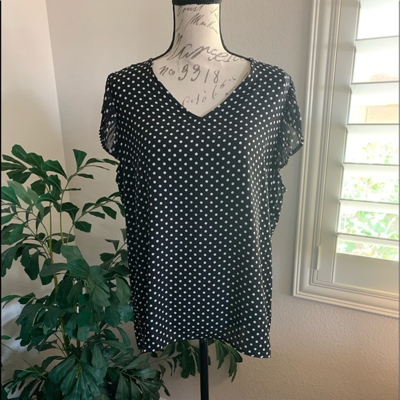 Black Polka Dot Blouse Brand new with tags - Picture 1 of 4
